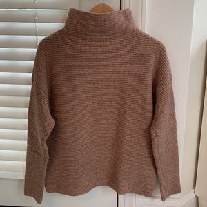 Cozy and soft Madewell salmon/blush rose color sweater, size small